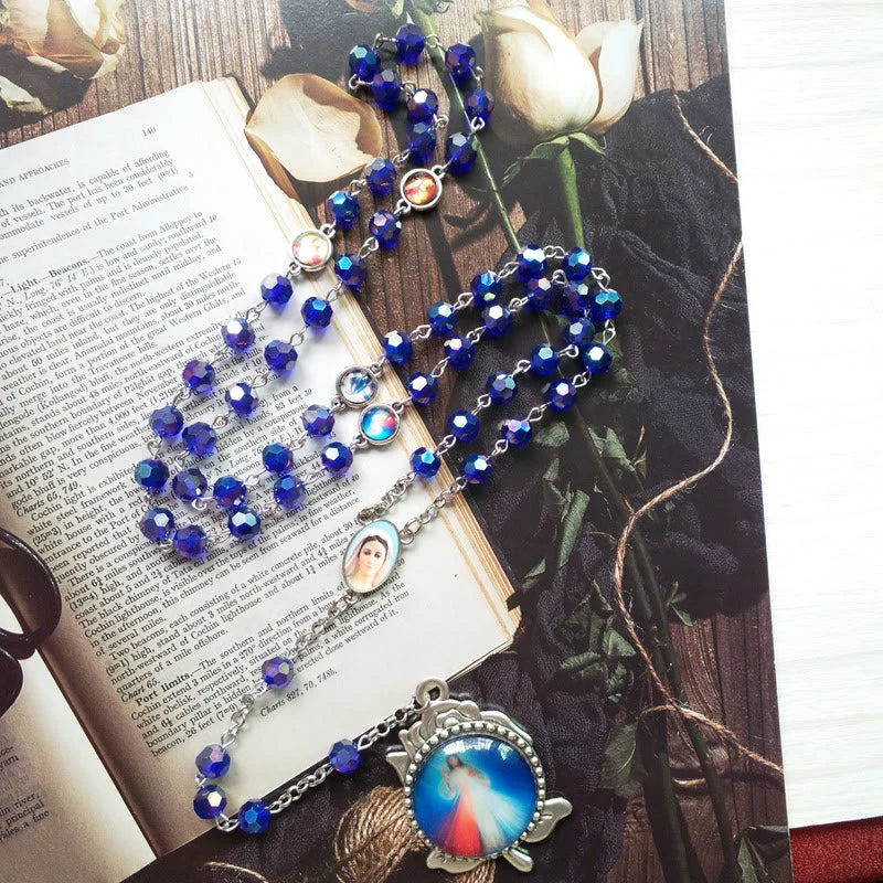 Rosario con catenella in lega e grani di cristallo blu, sfaccettati, Madonna di Fatima e Sacro Cuore di Gesù, 6 mm