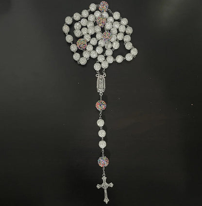 Rosario con catenella in lega di cristalli di rocca e croce a forma di zircone bianco rotondo dal diametro di 10 mm