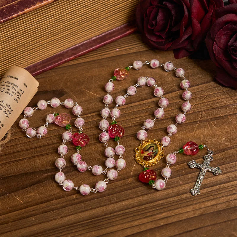 Medaglietta di Santa Teresa e crocifisso in rosa e avorio da 8 mm, rosario dall'eleganza floreale – scopri la grazia e la bellezza della fede