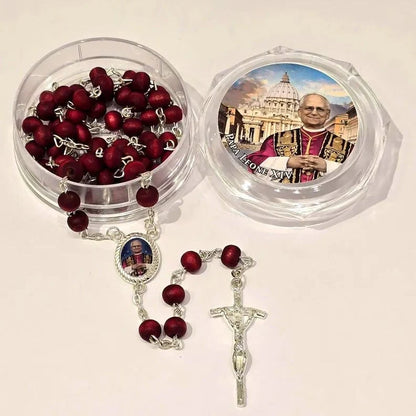 Papa Leone XIV Rosario di grani di legno rosso commemorativo: Tesoro spirituale