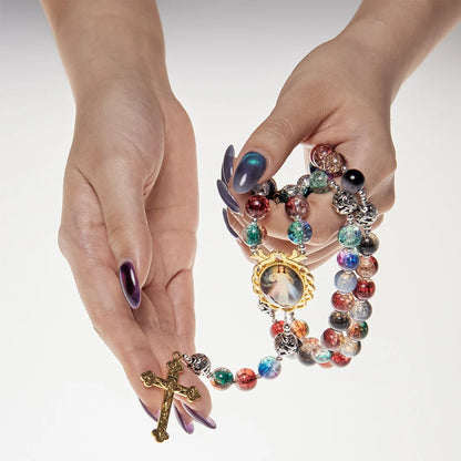 Rosario in vetro sfumato multicolore con crocifisso in ottone e medaglia della Divina Misericordia