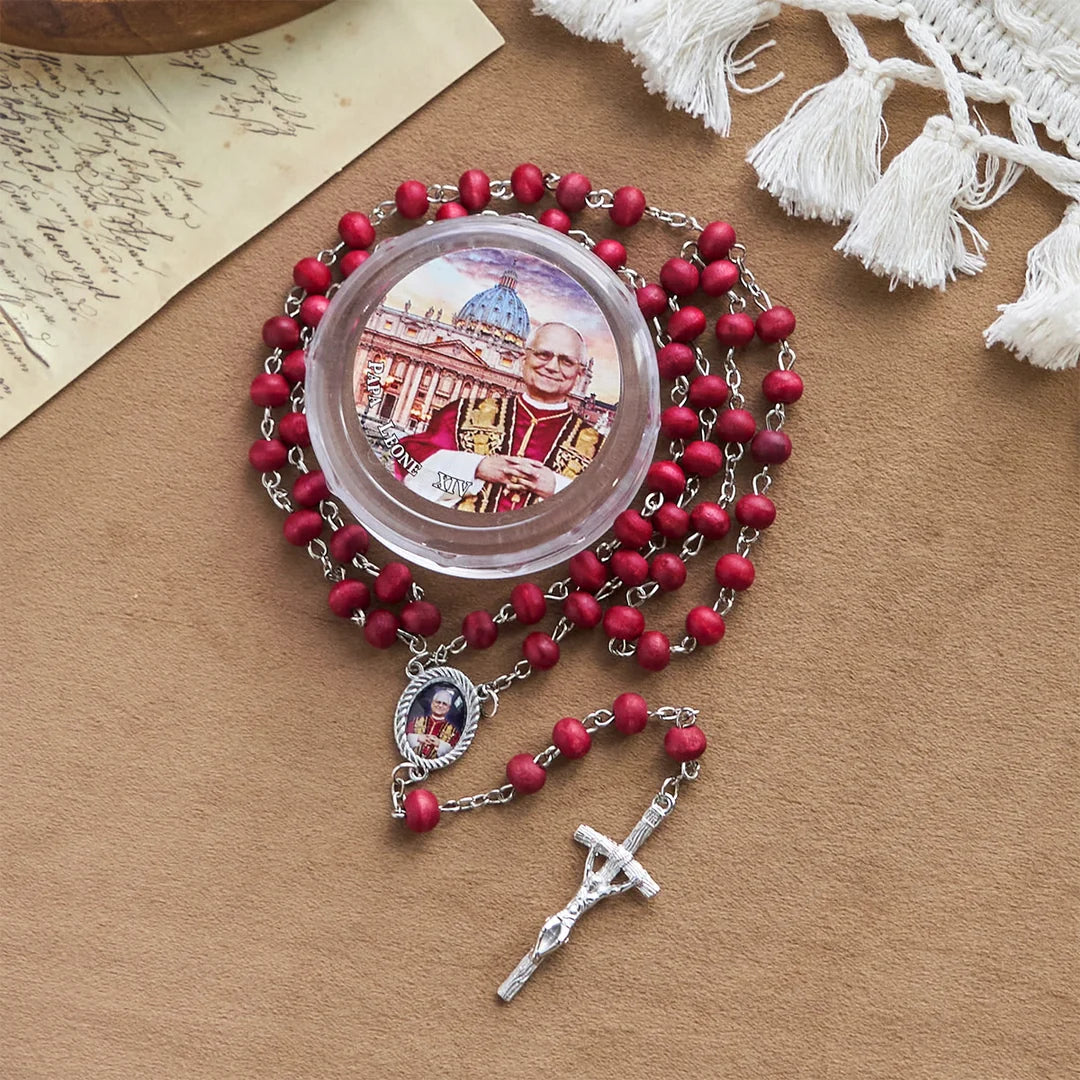 Papa Leone XIV Rosario di grani di legno rosso commemorativo: Tesoro spirituale