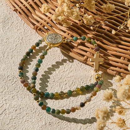 Bracciali rosario fatti a mano nei toni della terra con ciondolo a croce e di San Benedetto