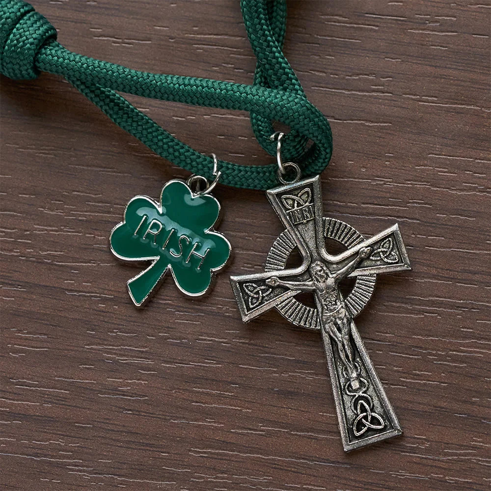 Rosario tascabile irlandese in paracord con benedizione e crocifisso celtico