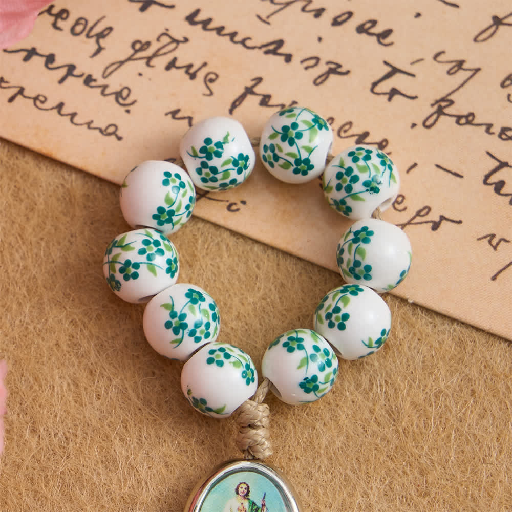 Rosario da dito in ceramica verde con motivo floreale e medaglia di San Giuda