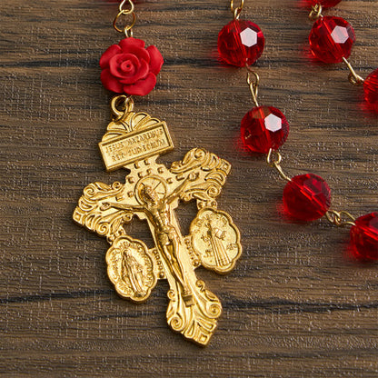 Różaniec Matki Boskiej z czerwonego szkła Crimson Rose & Red: Święta elegancja w stylu vintage