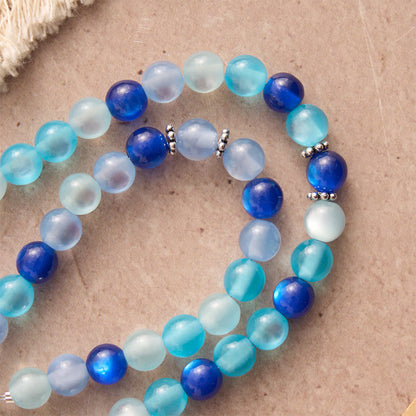 Collana rosario tricolore blu con perline opache della Madonna e chiusura a T: devozione quotidiana