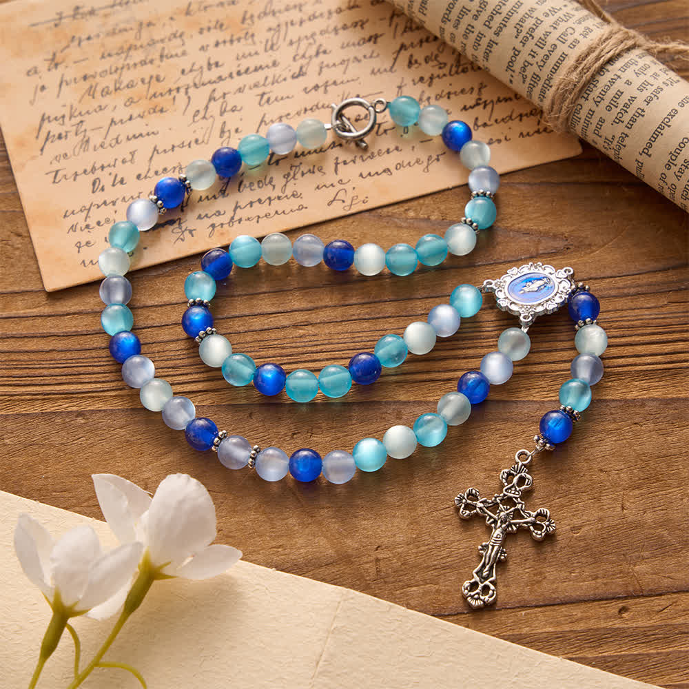 Collana rosario tricolore blu con perline opache della Madonna e chiusura a T: devozione quotidiana