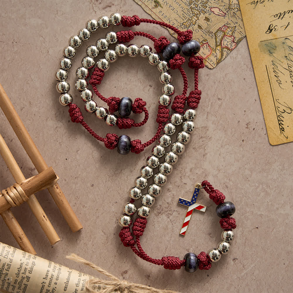 Rosario patriottico rustico in paracord con croce con bandiera USA, Dio e Patria sempre