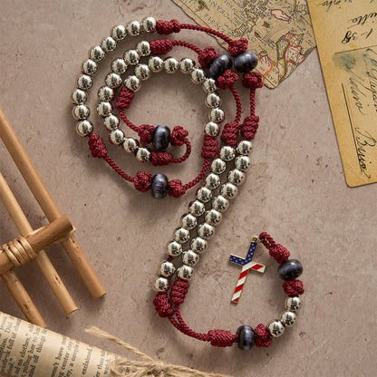 Rosario patriottico rustico in paracord con croce con bandiera USA, Dio e Patria sempre